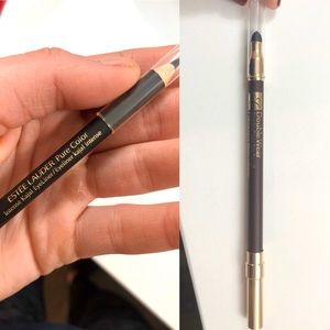 Estée Lauder eyeliner!
